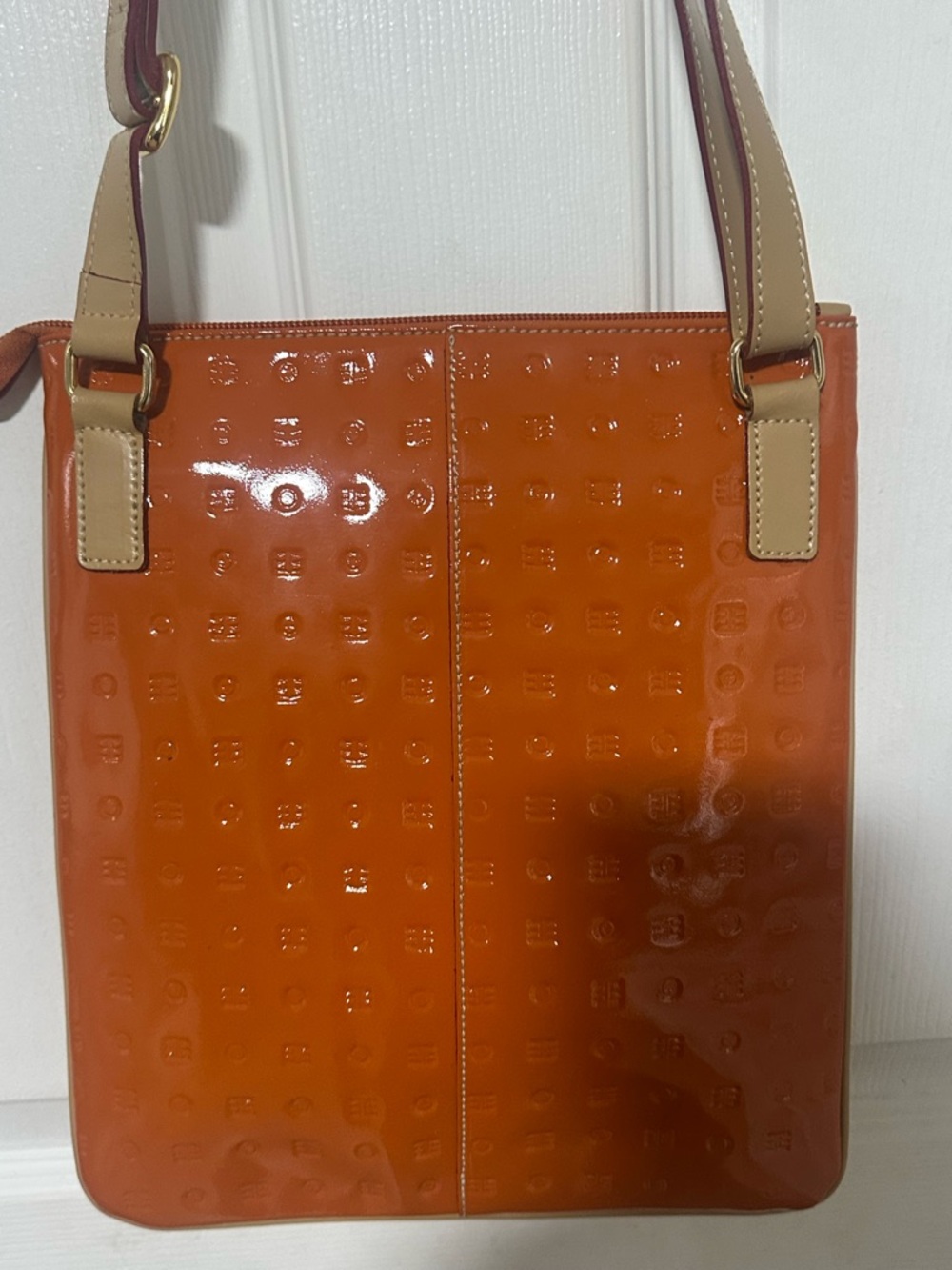 ArcadiaOrange Embossed Crossbody Shoulder Bag - Picture 2 of 9